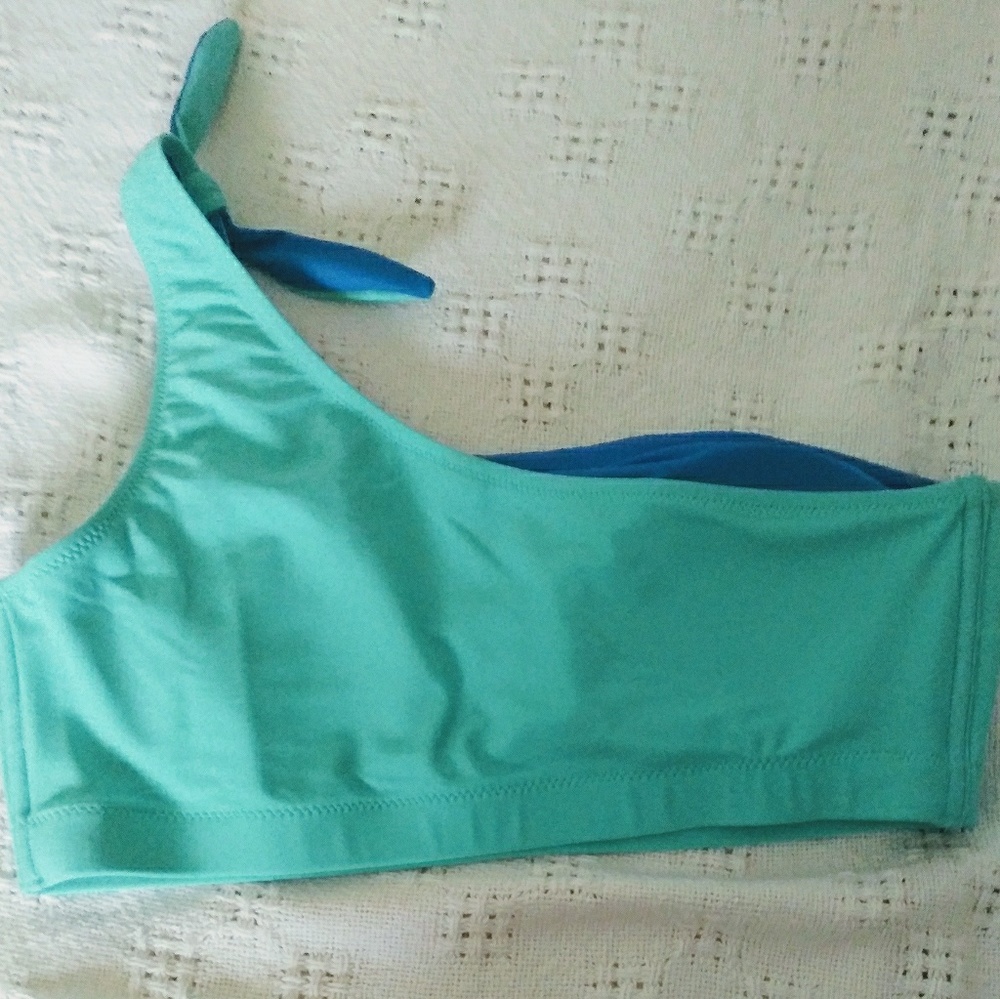 One Shoulder Swim Bikini Top- Large *New*